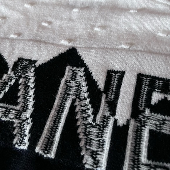 Chanel Coco beautiful Christmas sweater 😍 - Picture 6 of 16